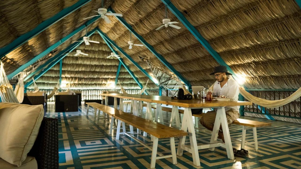Hotel Jungle Lodge Tikal Esterno foto