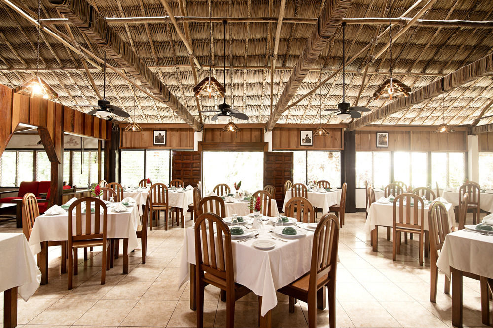 Hotel Jungle Lodge Tikal Esterno foto